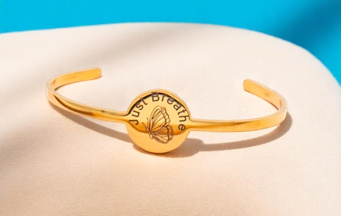 Bracelet, Bangle Flat with Centered Circle Silver, Gold, or Rose Gold