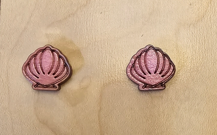 Wood Stud Earrings Shell Shaped - Pink